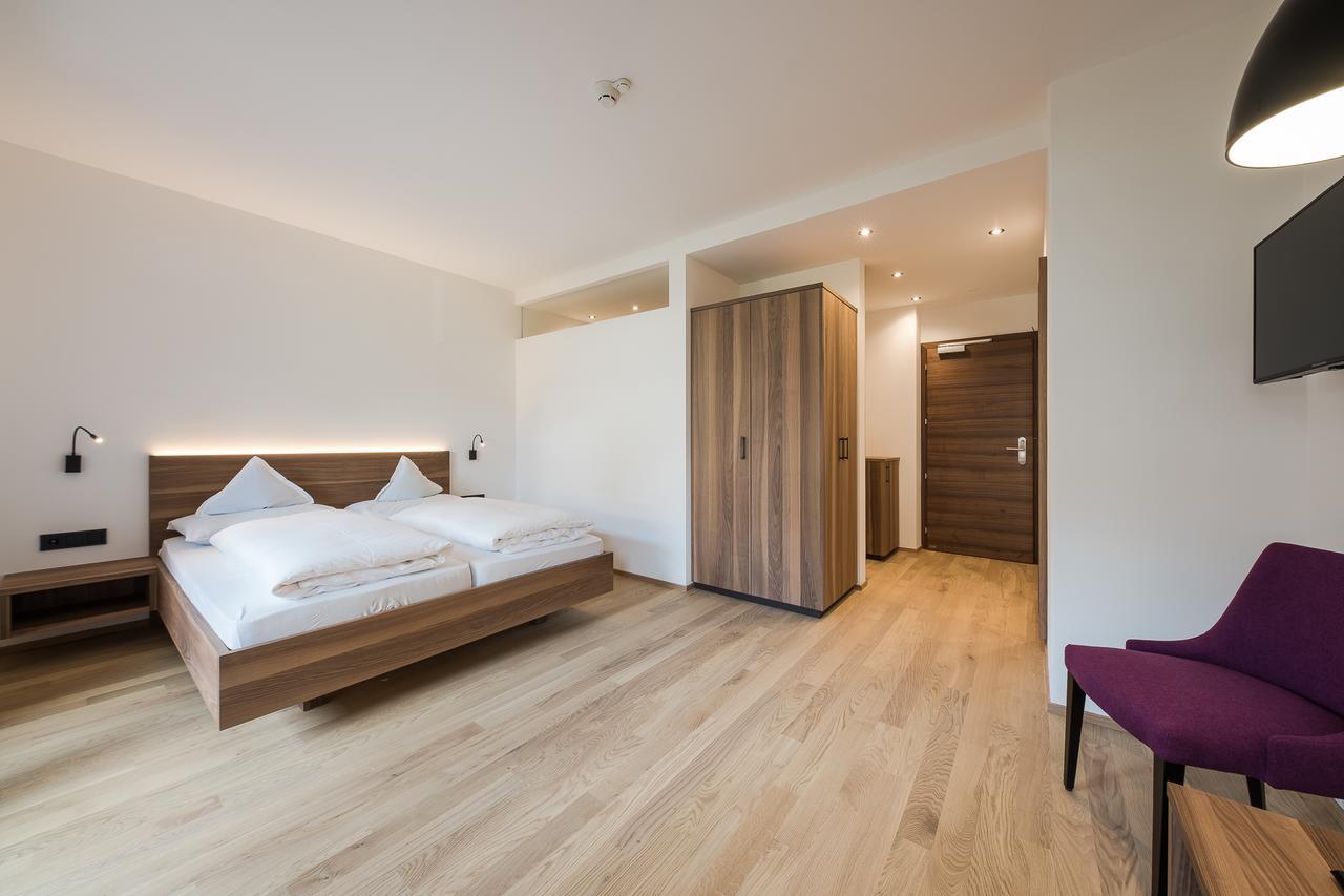 Hotel Salgart ميرانو المظهر الخارجي الصورة