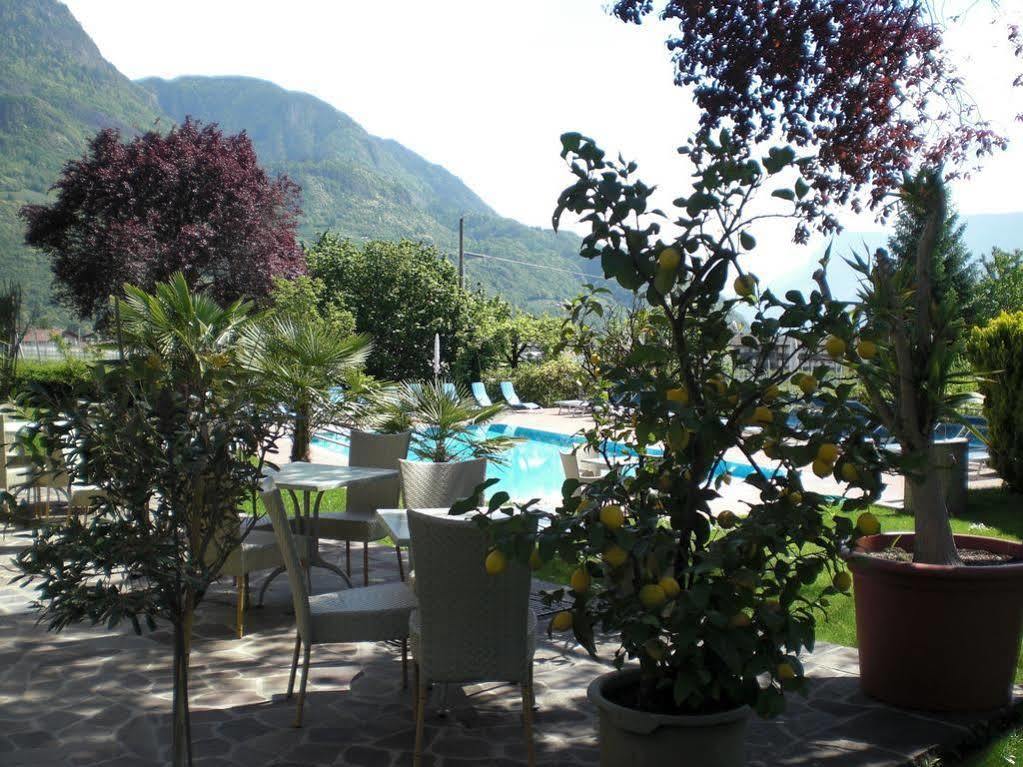Hotel Salgart ميرانو المظهر الخارجي الصورة